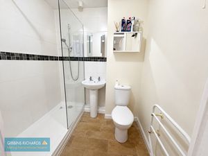 Photo 1- click for photo gallery
